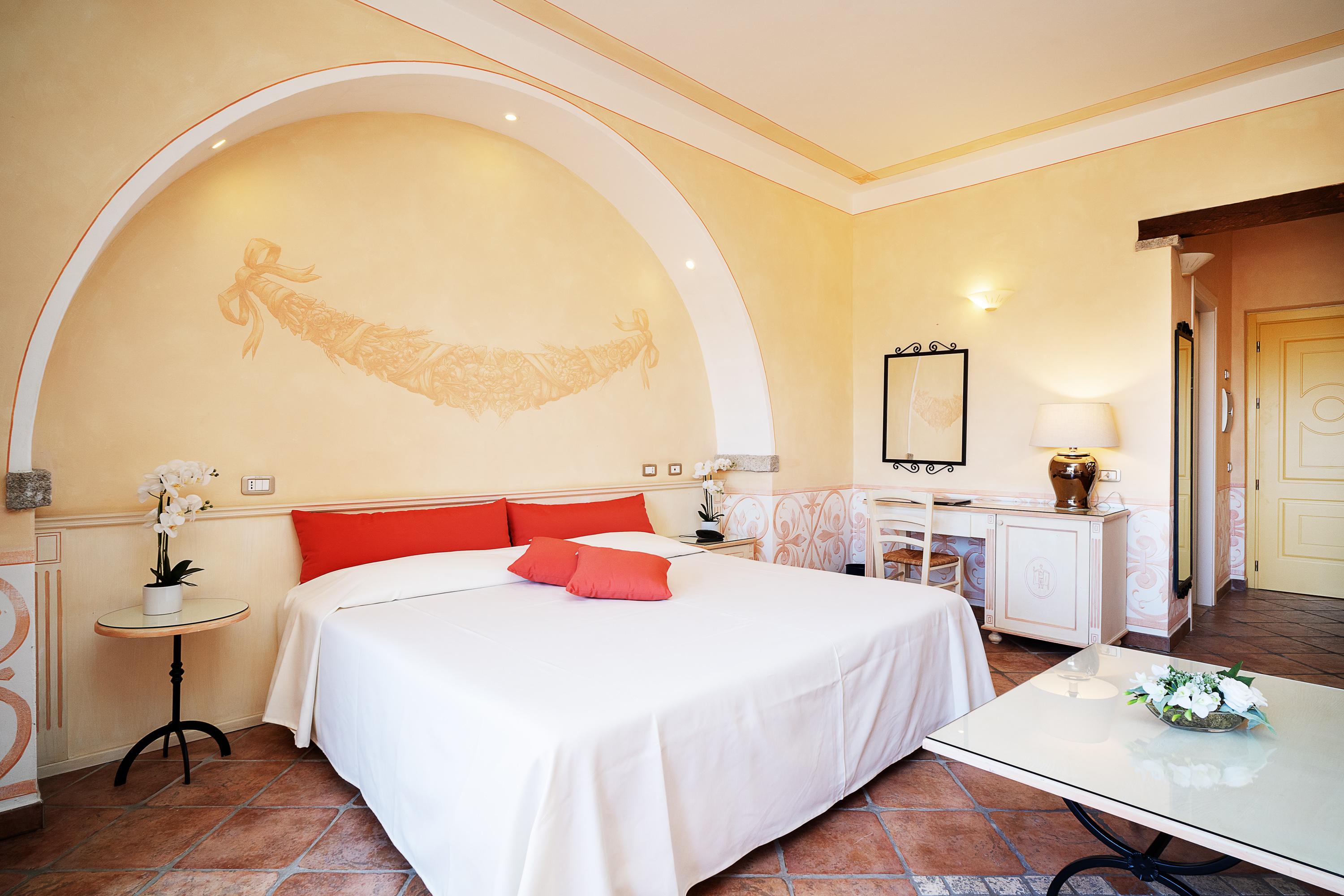Lh Hotel Pozzo Sacro Olbia Exteriör bild
